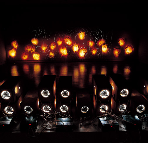 Herd of Dog — 37 Hand-Made Slide Projector, Timer Ilmin Museum of Art, Soeul, 1999